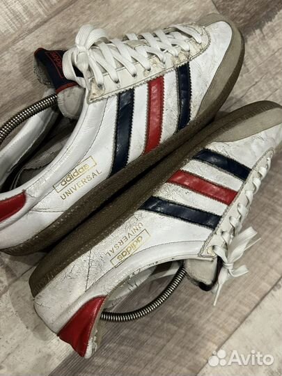 Adidas universal