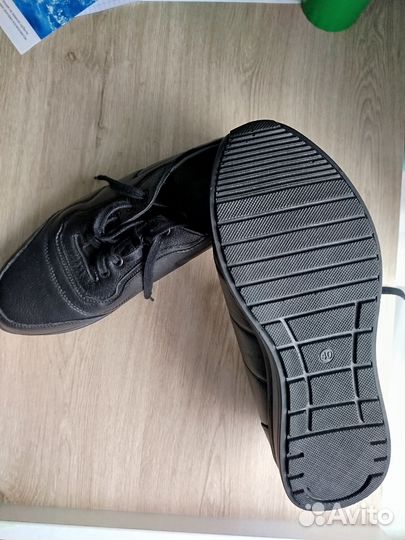 Ботинки мужские натуральная кожа 40р