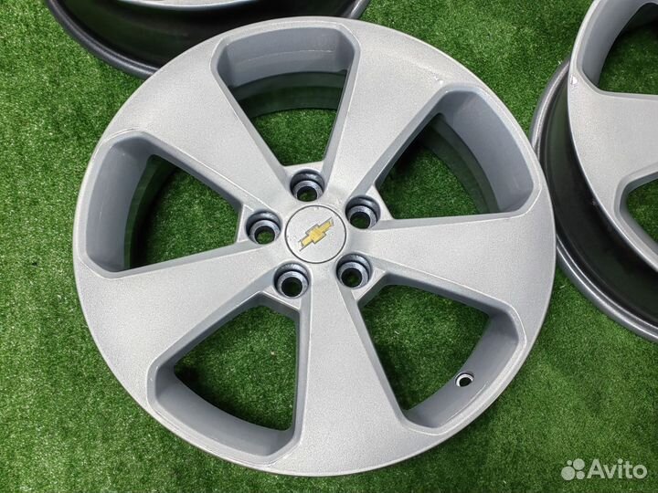 GM R-17 (5x105; Et42; 7j)