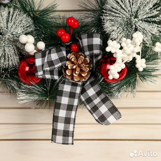 Венок новогодний d- 33 см 'Уютная сказка' банты в