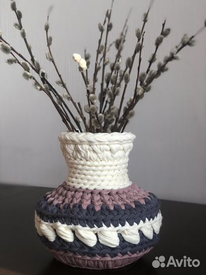 Ваза вязаная