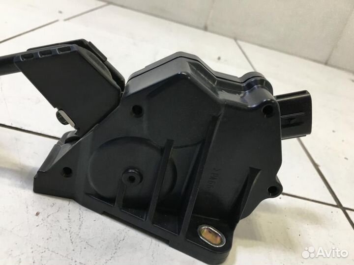 Педаль газа Lexus GS GS350 L10 GRL10