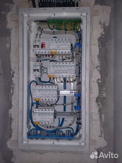 Электрик. Монтаж и замена электропроводки