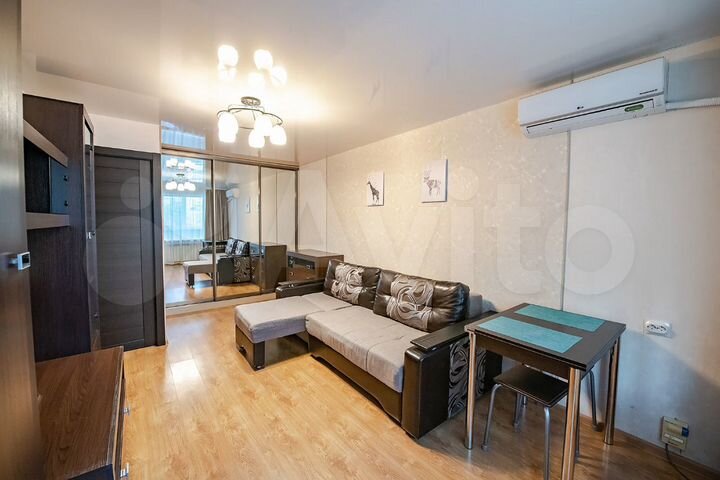 2-к. квартира, 38 м², 1/9 эт.