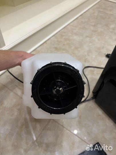 Мойка воздуха Bork Q710, в идеальном состоянии