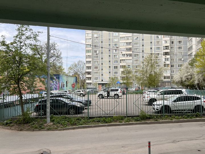 Машиноместо, 12 м²