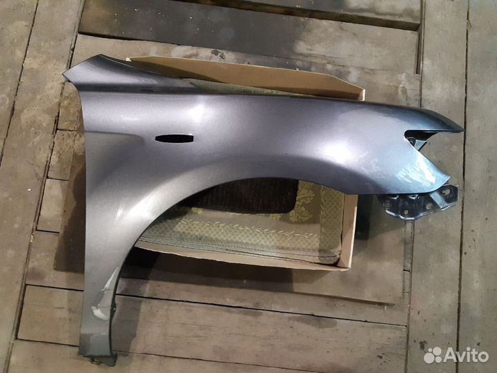 Крыло переднее правое camry 40 2006-2009г