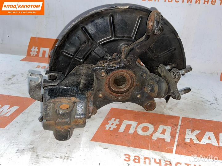 Кулак передний правый Volkswagen Golf 5 2007