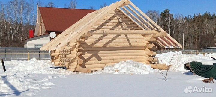 Сруб бани из бревна ручной рубки не бруса 5x5