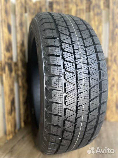 Bridgestone Blizzak DM-V3 235/55 R18 100T