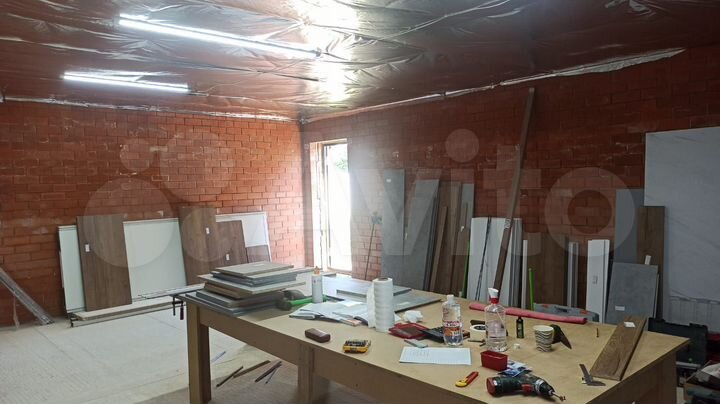 Дом 580 м² на участке 8 сот.