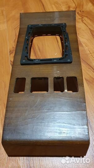 Накладка консоли дерево Mercedes w124
