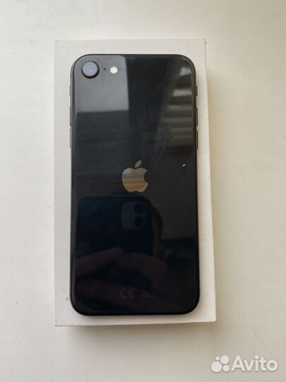 iPhone SE (2020), 64 ГБ
