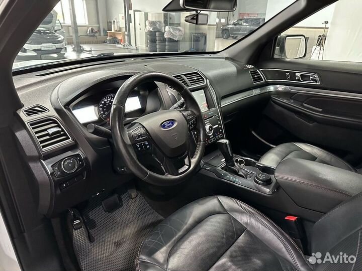 Ford Explorer 3.5 AT, 2017, 144 295 км