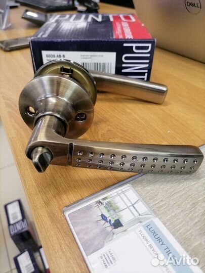 Дверные ручки Punto