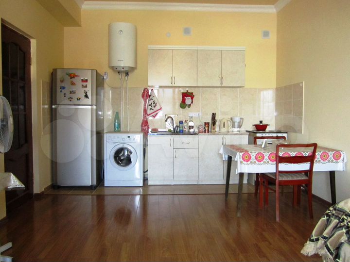 2-к. квартира, 56 м² (Армения)