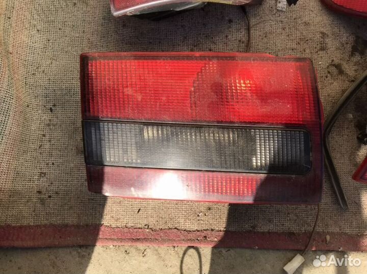 Комплект задних фонарей Волга Газ 31105