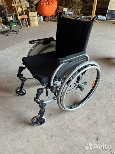 Коляска инвалидная