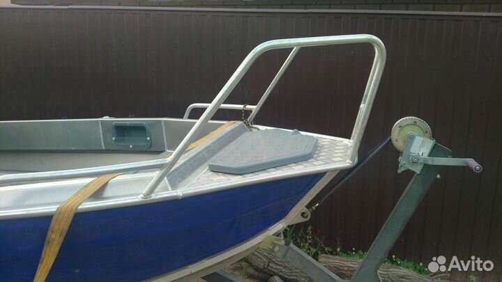 Моторная лодка Беркут с