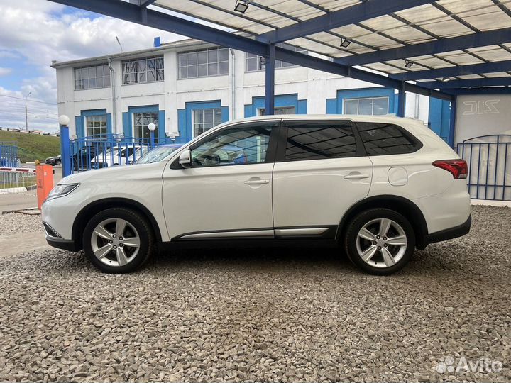 Mitsubishi Outlander 2.0 CVT, 2017, 167 726 км