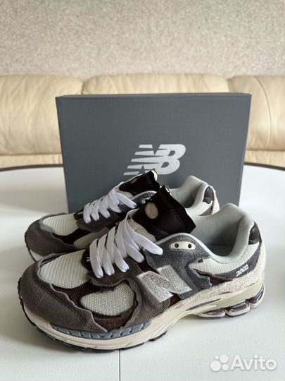 Кроссовки New balance nb 2002r