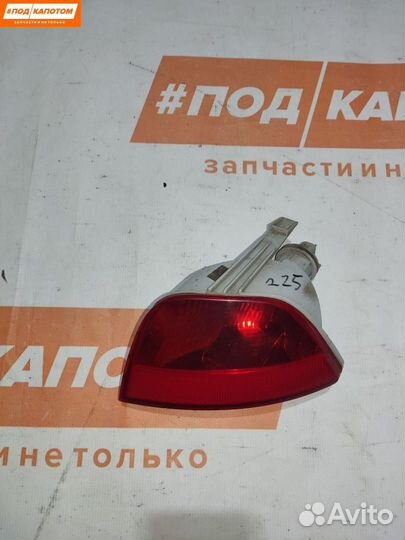 Фонарь противотуманный левый Ford Focus 2