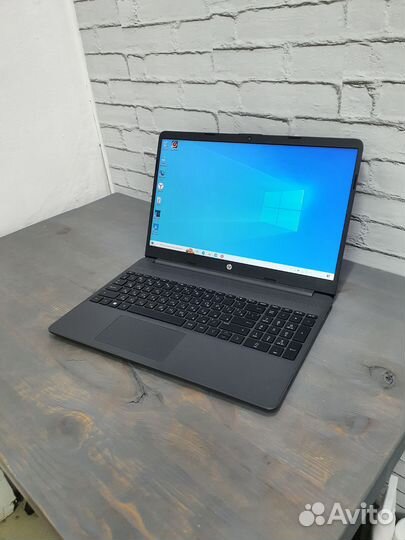 Ноутбук HP Laptop 15s-fq0056ur 15.6