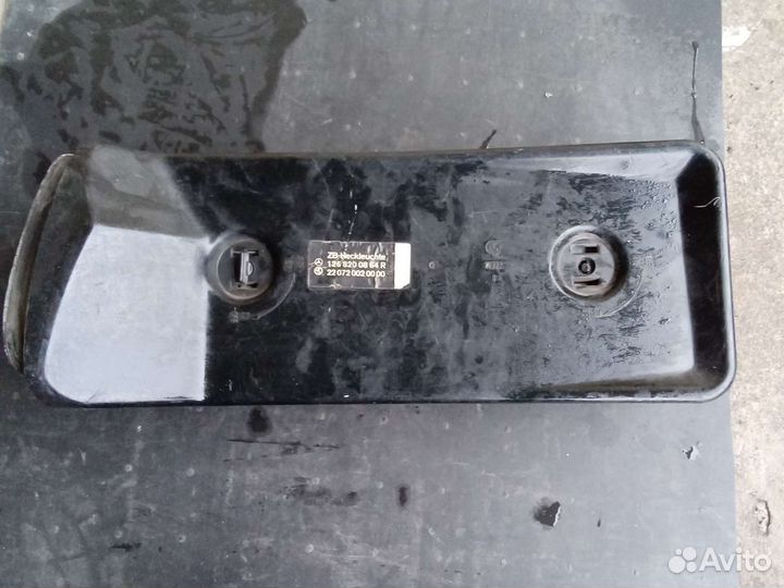 Mercedes w 126 фонарь правый