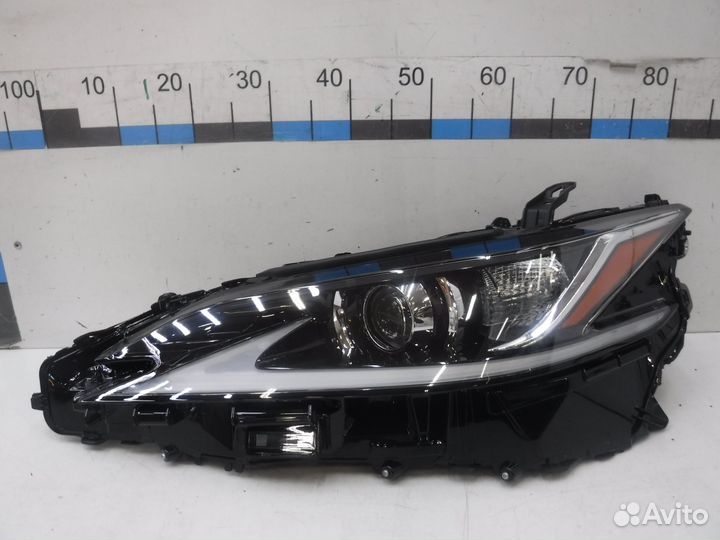 Фара левая Lexus ES200/ES250/ES300h/ES350