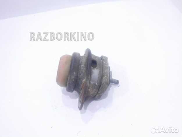 Подушка двигателя