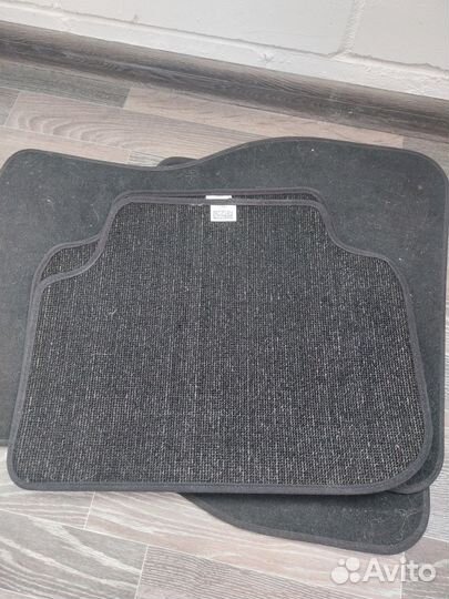 Коврики для машины