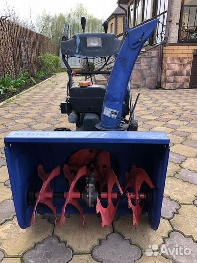 Снегоуборщик бензиновый самоходный бу