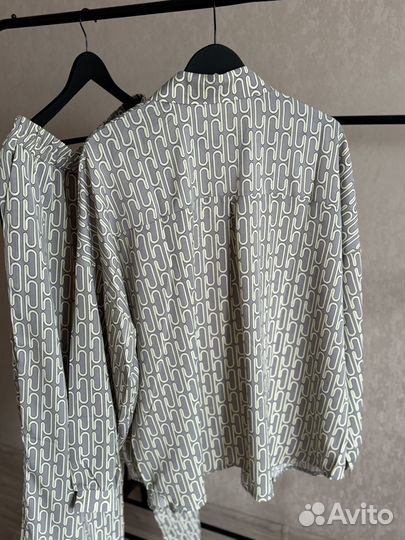 Брючный костюм женский