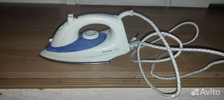 Утюг Elenberg модель SL-3004 на запчасти