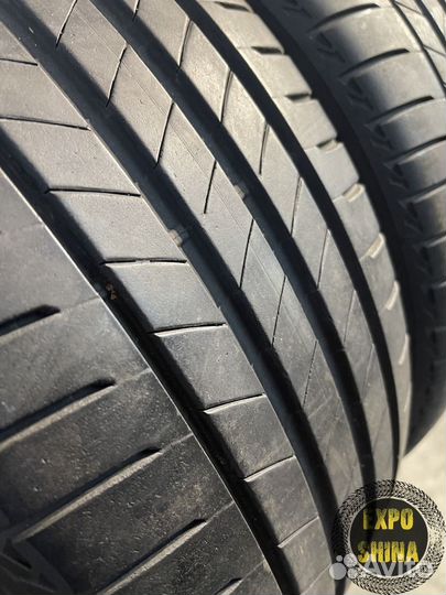 Bridgestone Turanza T005 225/40 R18