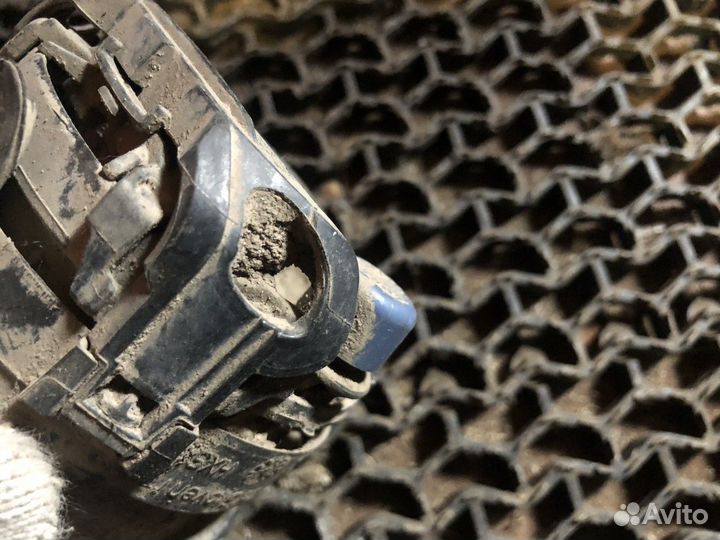 Фара противотуманная левая Версо Toyota Verso