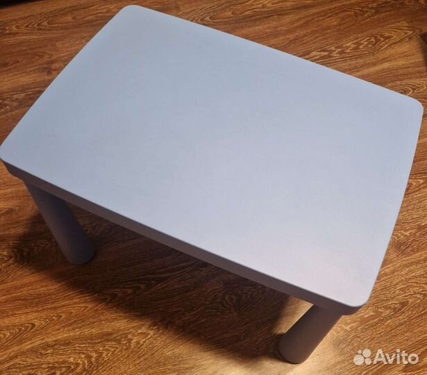 Столик и стульчик IKEA