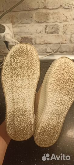 Кроссовки на платформе 39