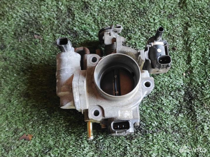 Дроссельная заслонка Mazda 3 1.6