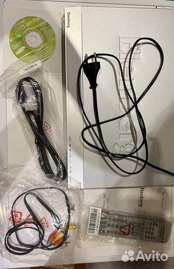 Dvd плеер Elenberg dvdp-2420