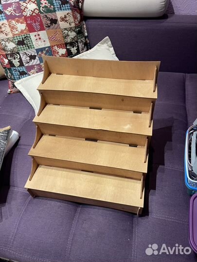 Витрина лесенка