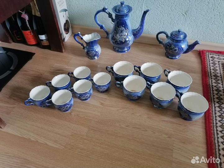 Кофейно - чайный сервиз на 6 персон, 17 пред