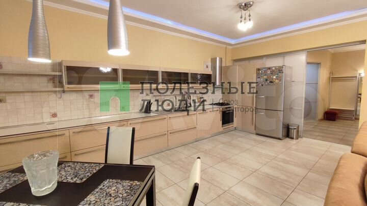 4-к. квартира, 149,9 м², 1/4 эт.