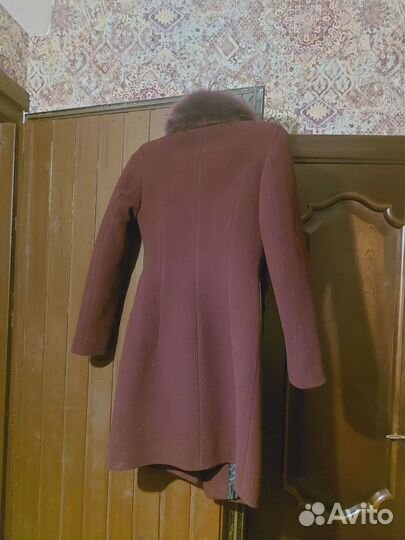 Зимнее женское пальто 42 р-р