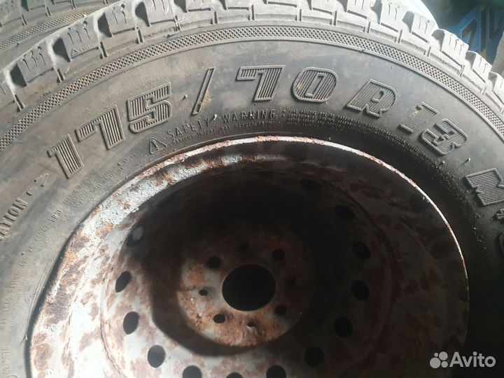 Колеса зимние 175 70 r13 бу