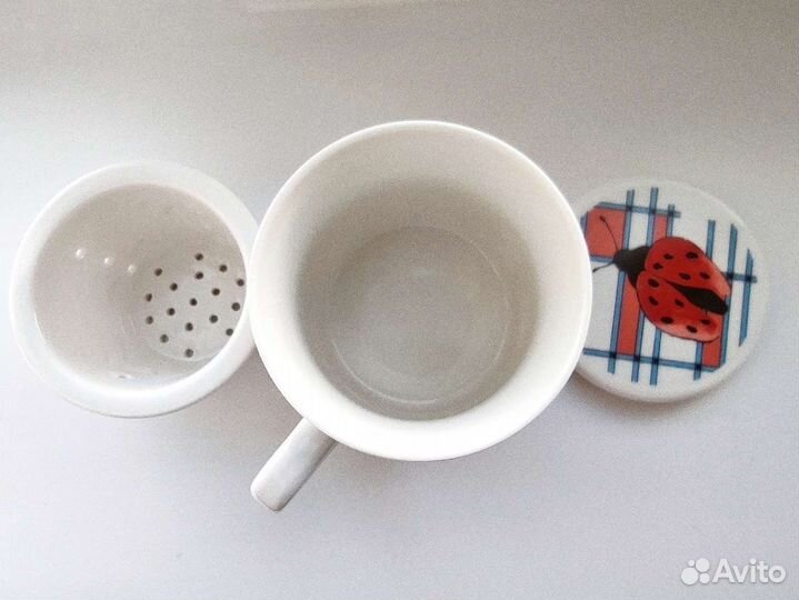 Кружка с ситечком и крышкой