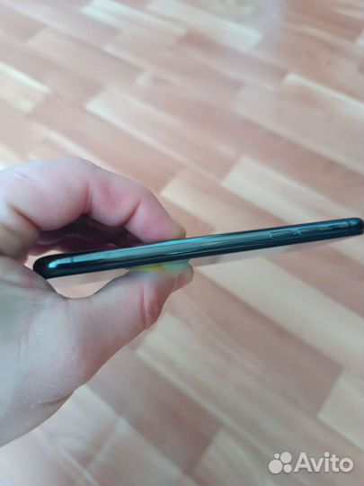 Телефон iPhone X (черный)