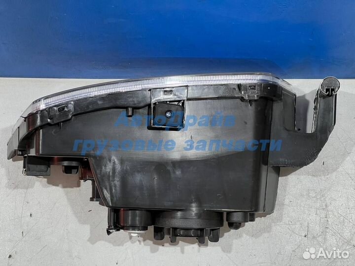 Фара противотуманная Sitrak C7H левая