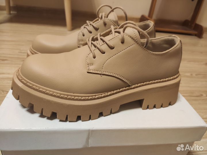 Ботинки женские демисезонные 37 размер