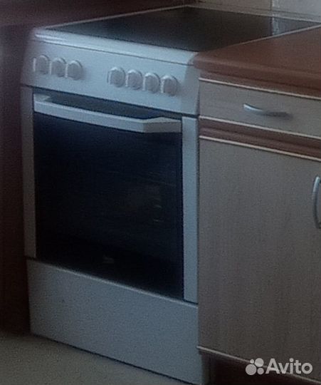 Продам Электроплиту стеклокерамики